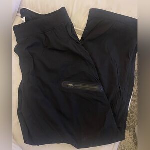 Lululemon men’s XXL black active wear cargo pants
